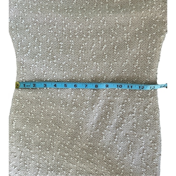 Forever 21 | Cream coloured BodyCon Dress | size Medium - Picture 5 of 9